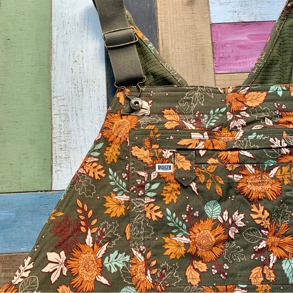 NWT Duluth 2X x31”L Heirloom Gardening Lined Bib Overalls Loden Autumn Leaves - Picture 2 of 8